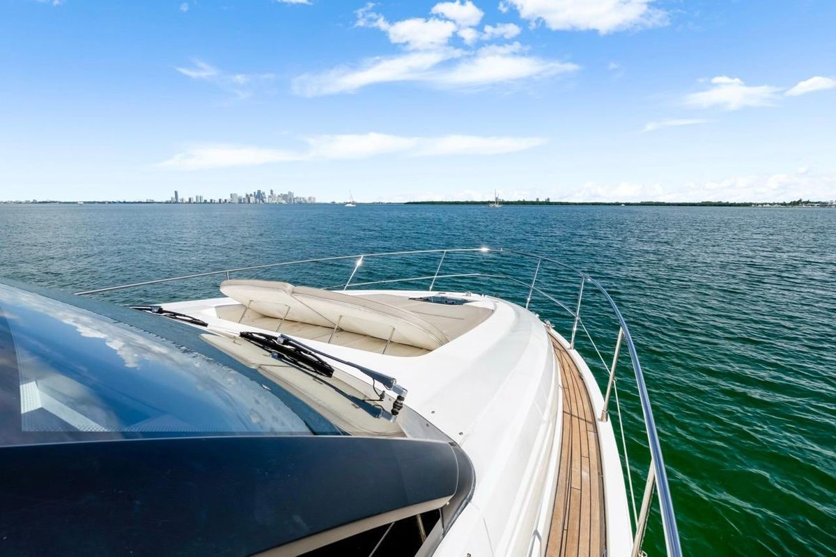 2024 Fairline 51 