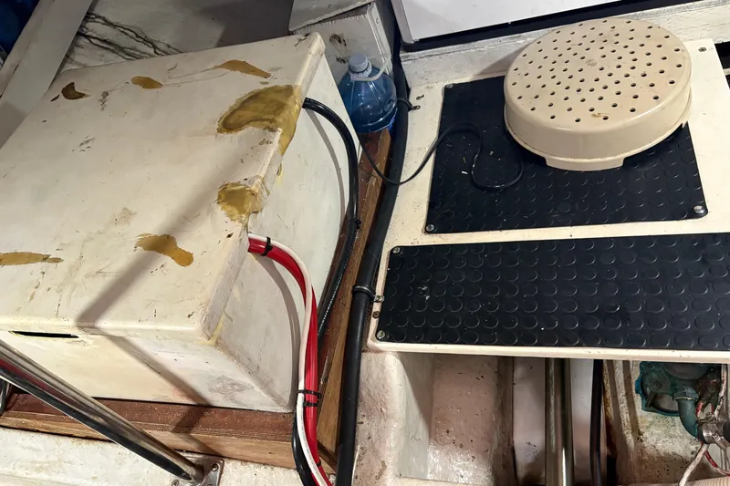 Kallisto Yacht Photos Pics 1982 Kadey-Krogen Pilothouse engine room with electrical components and wiring.