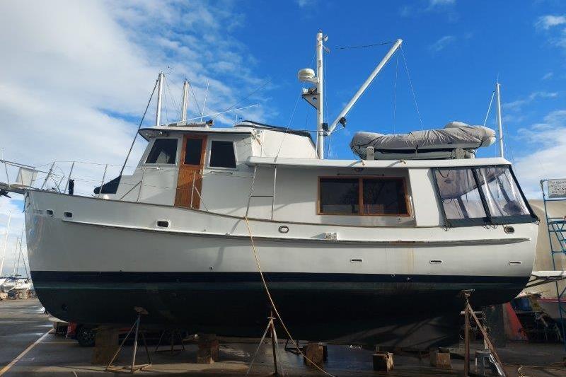 Kadey-Krogen Pilothouse