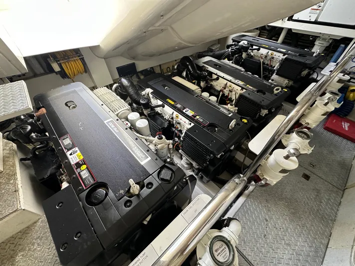 Volk Yacht Photos Pics Engine room of 2009 Lazzara LSX 75 yacht with multiple powerful engines.