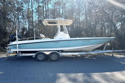 Boston Whaler 240 Dauntless