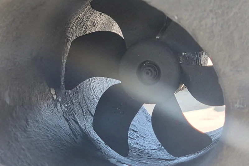 Smooth Operator Yacht Photos Pics Close-up of a 2008 True World Marine TE2810 boat propeller inside a tunnel.