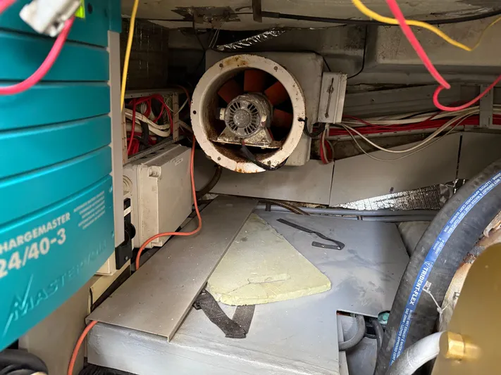 Miss Mazee Yacht Photos Pics 