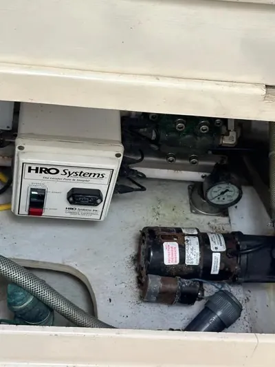 Miss Mazee Yacht Photos Pics 