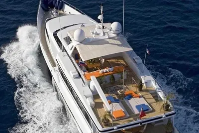 1989 Heesen 28