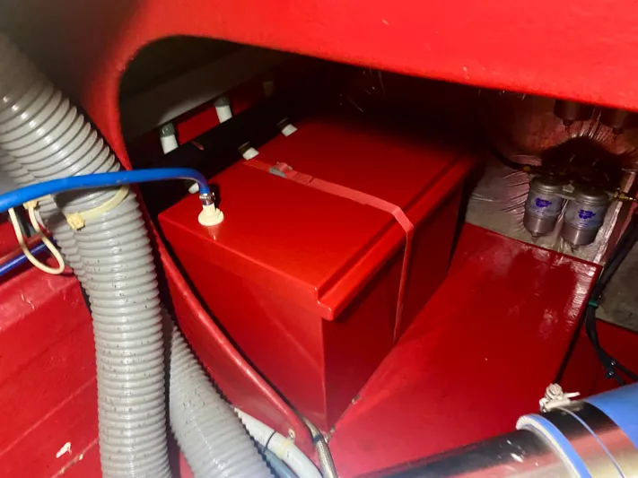 Tude Yacht Photos Pics 