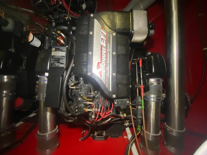 Tude Yacht Photos Pics Close-up of the engine in a 1995 Sunseeker Apache 45 boat.