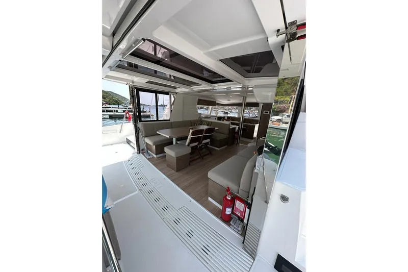  Yacht Photos Pics Interior of 2023 Bali 4.2 yacht, featuring spacious seating and modern design.