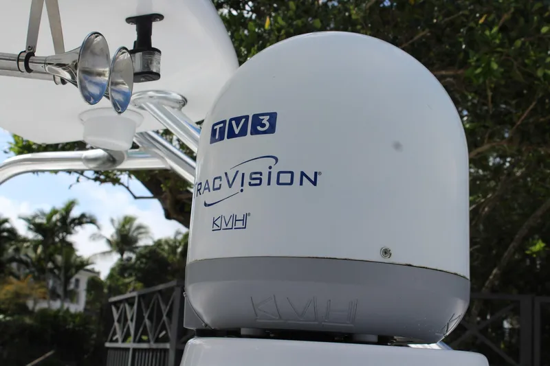 Maripal Yacht Photos Pics KVH TracVision TV3 satellite dome on 2008 Contender 38 Express boat.