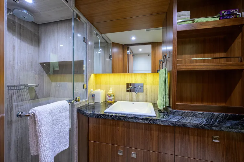 Indigo Yacht Photos Pics 