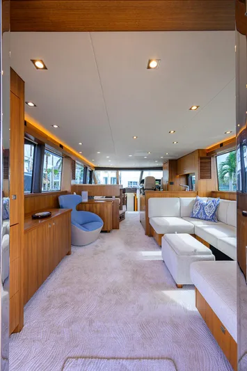 Indigo Yacht Photos Pics 