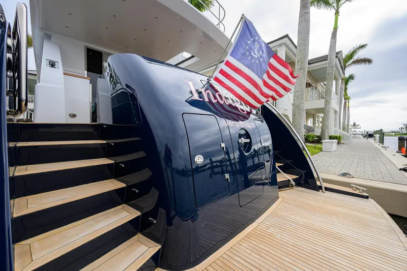 Indigo Yacht Photos Pics 