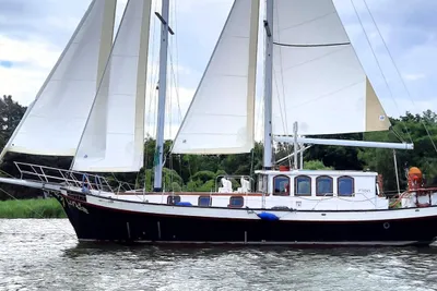 Schooner 43