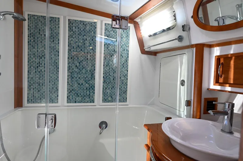 Deplorable Yacht Photos Pics 