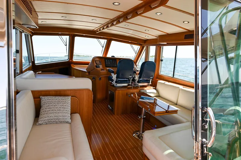 Deplorable Yacht Photos Pics 