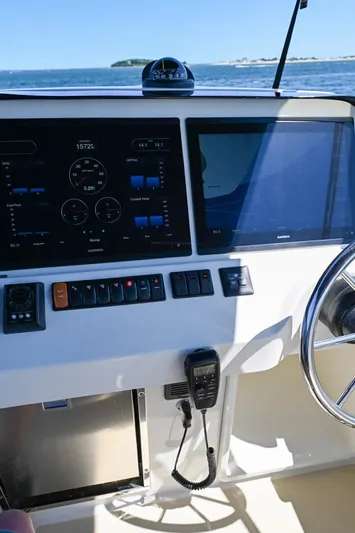 Deplorable Yacht Photos Pics 