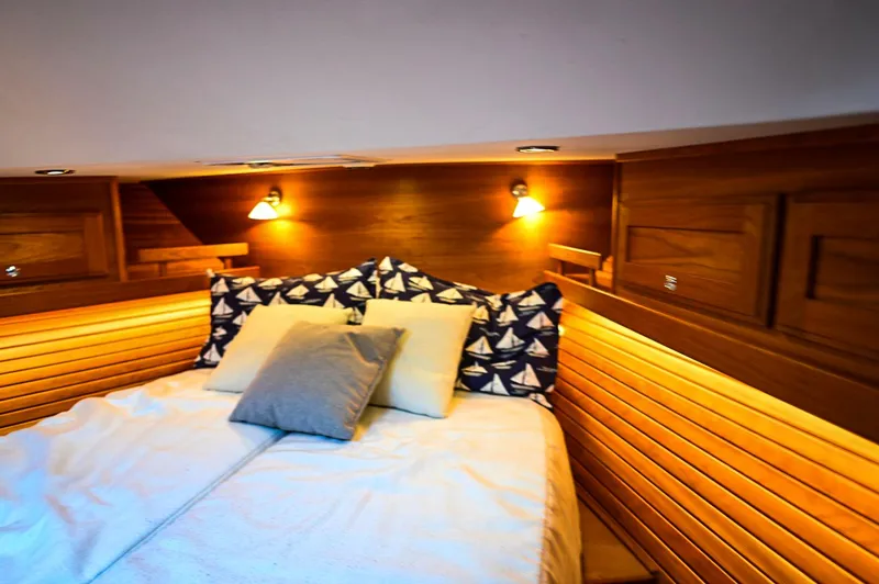 Deplorable Yacht Photos Pics 