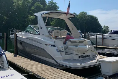 Monterey 340 Sport Yacht