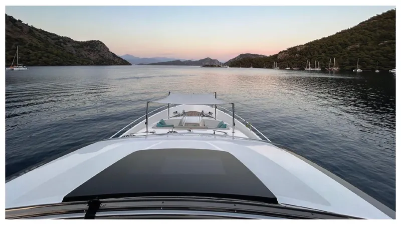  Yacht Photos Pics Sanlorenzo SL86