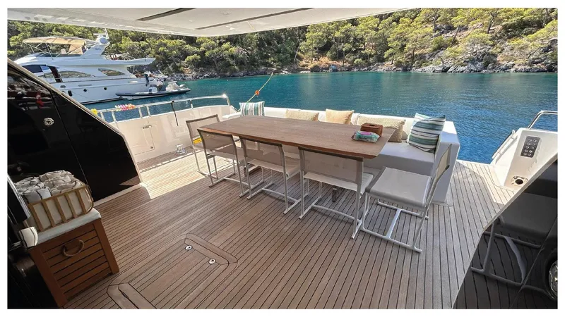  Yacht Photos Pics Sanlorenzo SL86