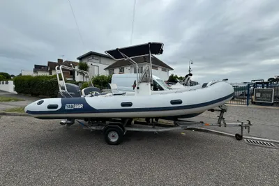 2000 YAM 550