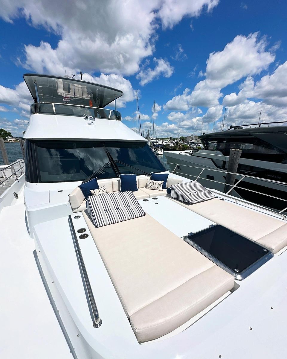 2023 CL Yachts 64 