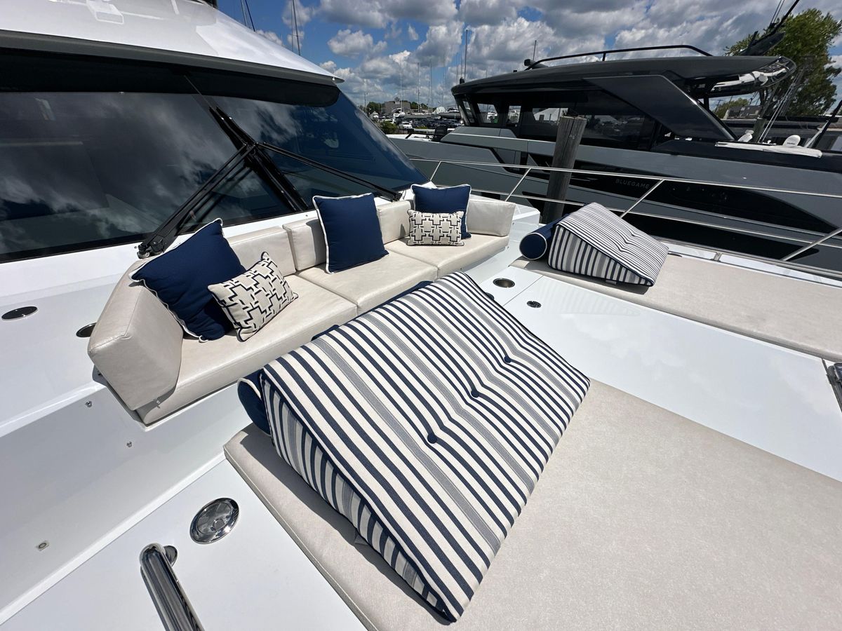 2023 CL Yachts 64 