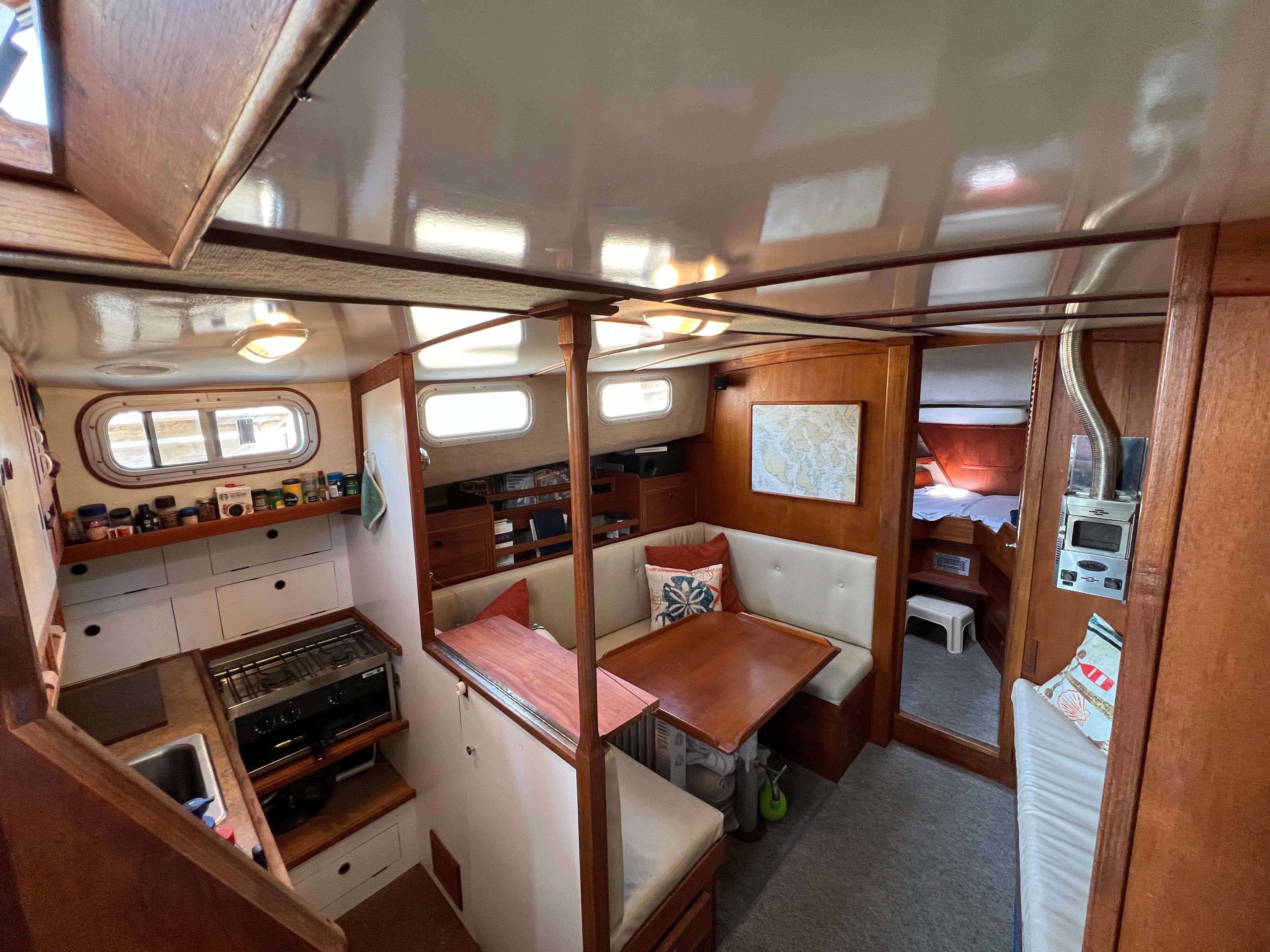 1974 Fisher f37 Pilothouse for sale - YachtWorld