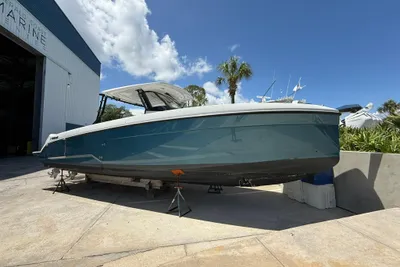 Wellcraft 38 T-Top