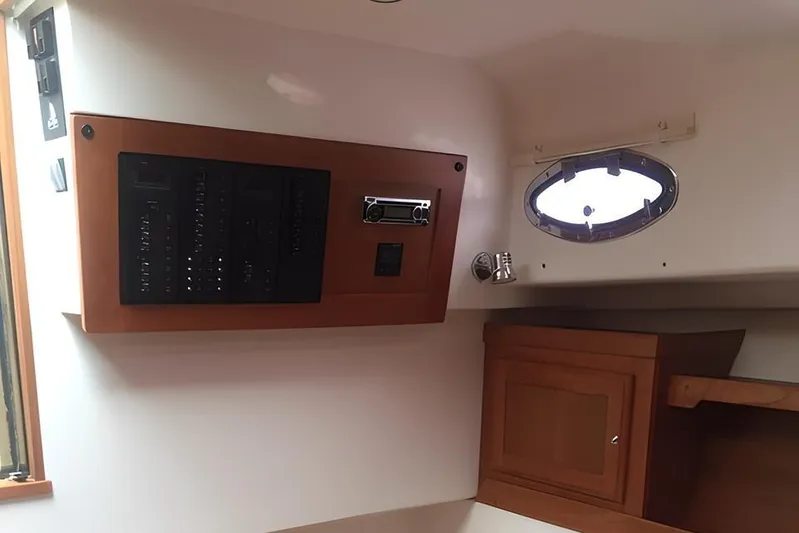 Grand Cove Yacht Photos Pics 