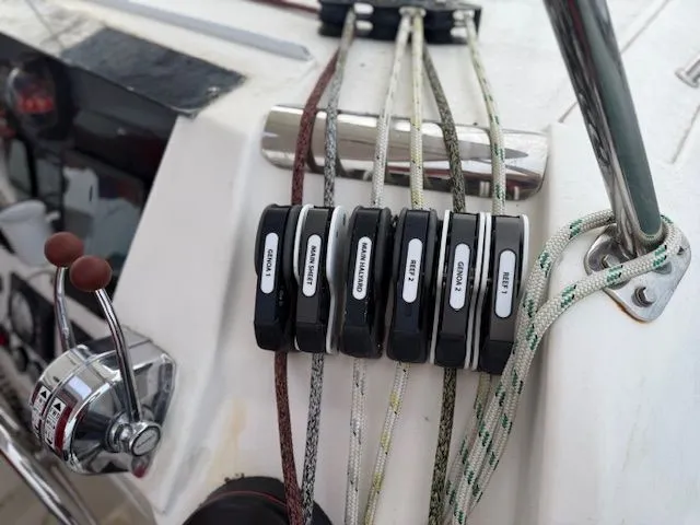 Bgl Yacht Photos Pics Labeled Line brakes IMG_1742.jpeg