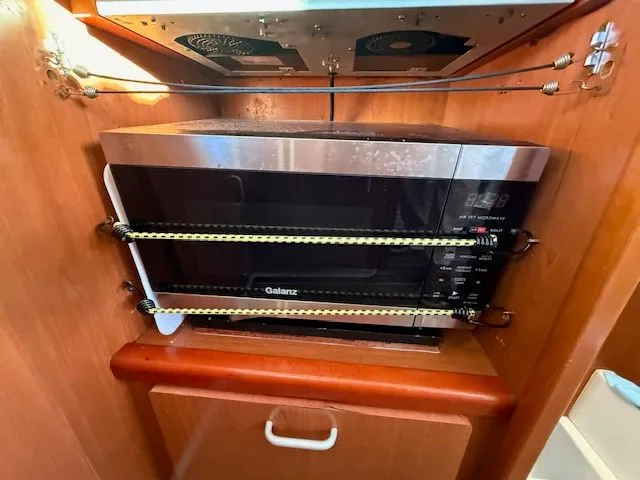 Bgl Yacht Photos Pics Microwave IMG_1821.jpeg