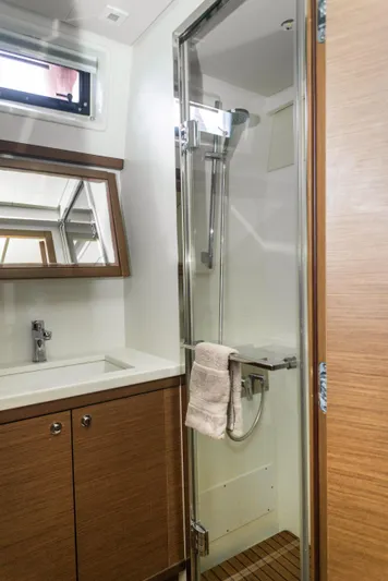 Blue Octane Yacht Photos Pics 