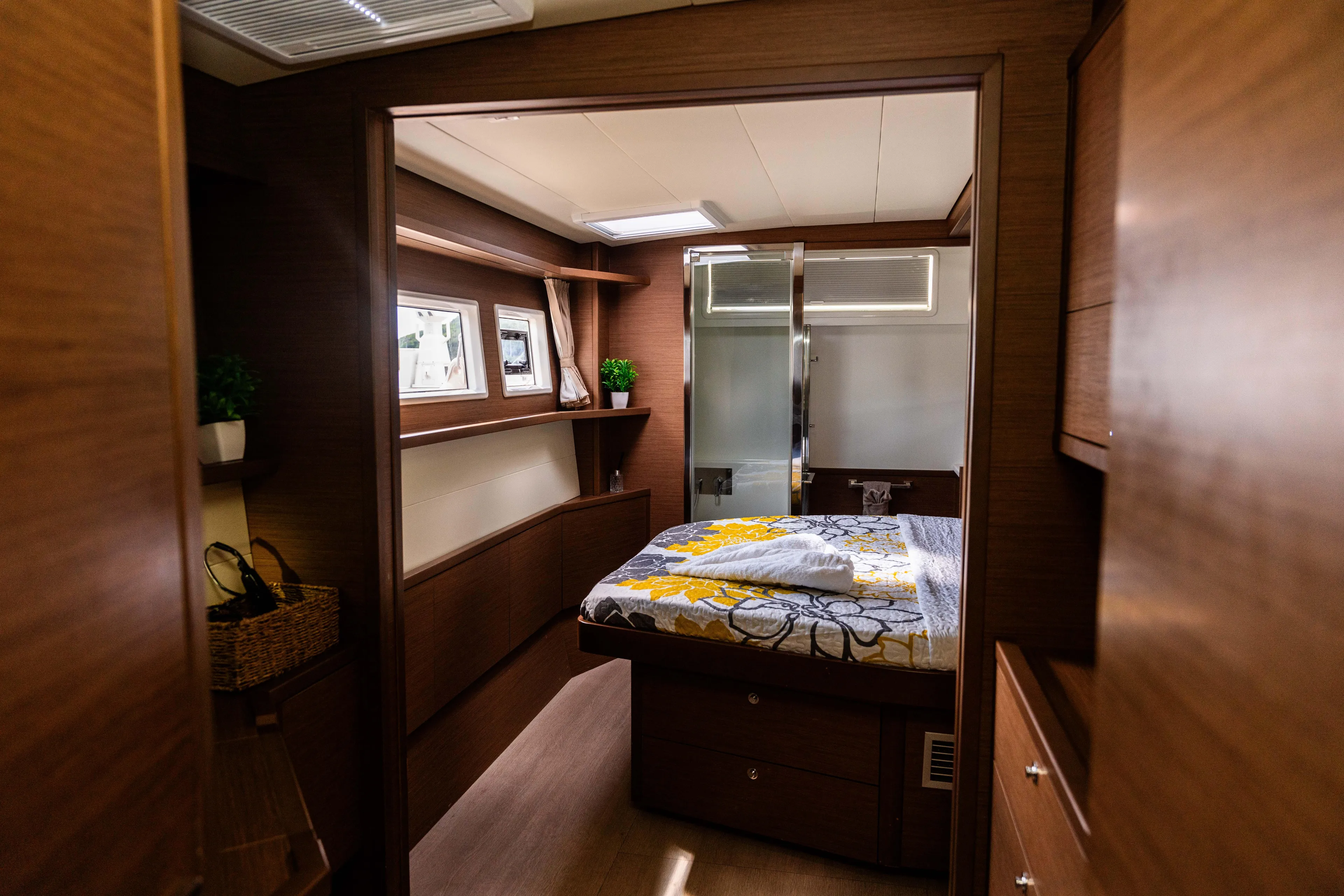 Blue Octane Yacht Photos Pics 