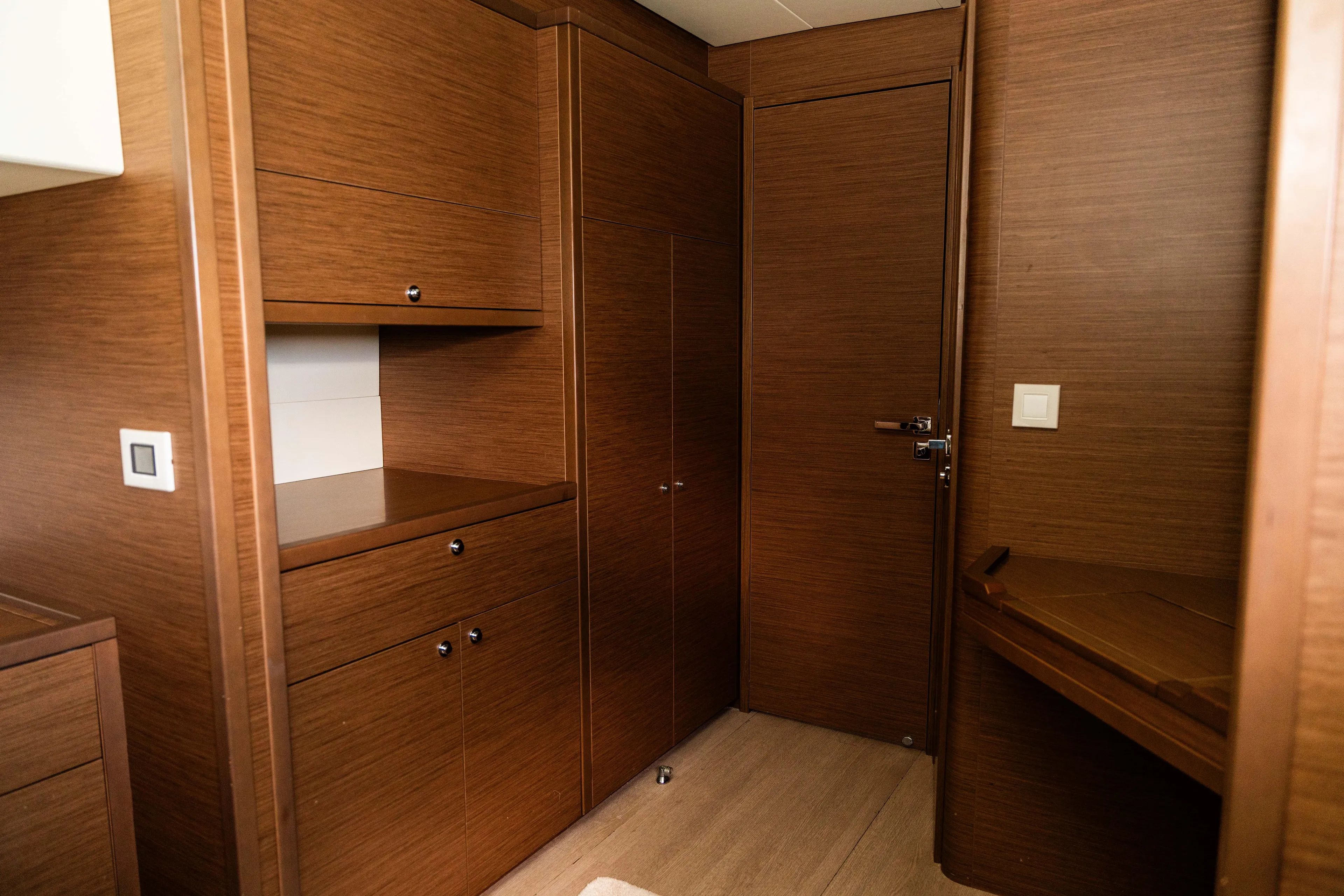 Blue Octane Yacht Photos Pics 