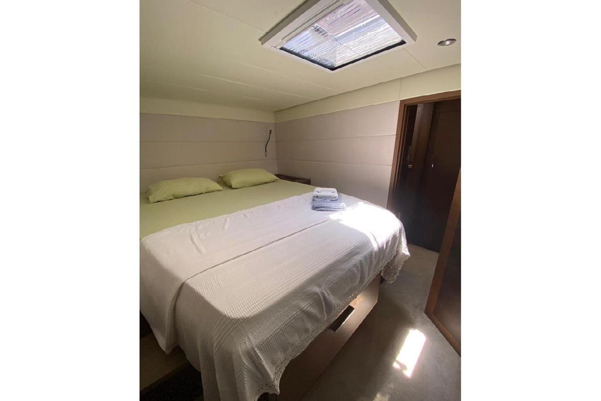 2019 Lagoon 64 