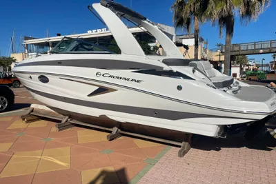 2025 Crownline 270 SS