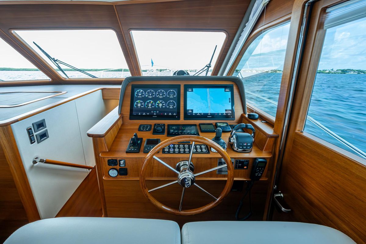 2023 Grand Banks 60 