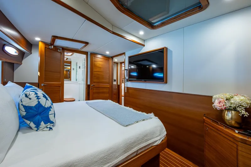 Painkiller Yacht Photos Pics 