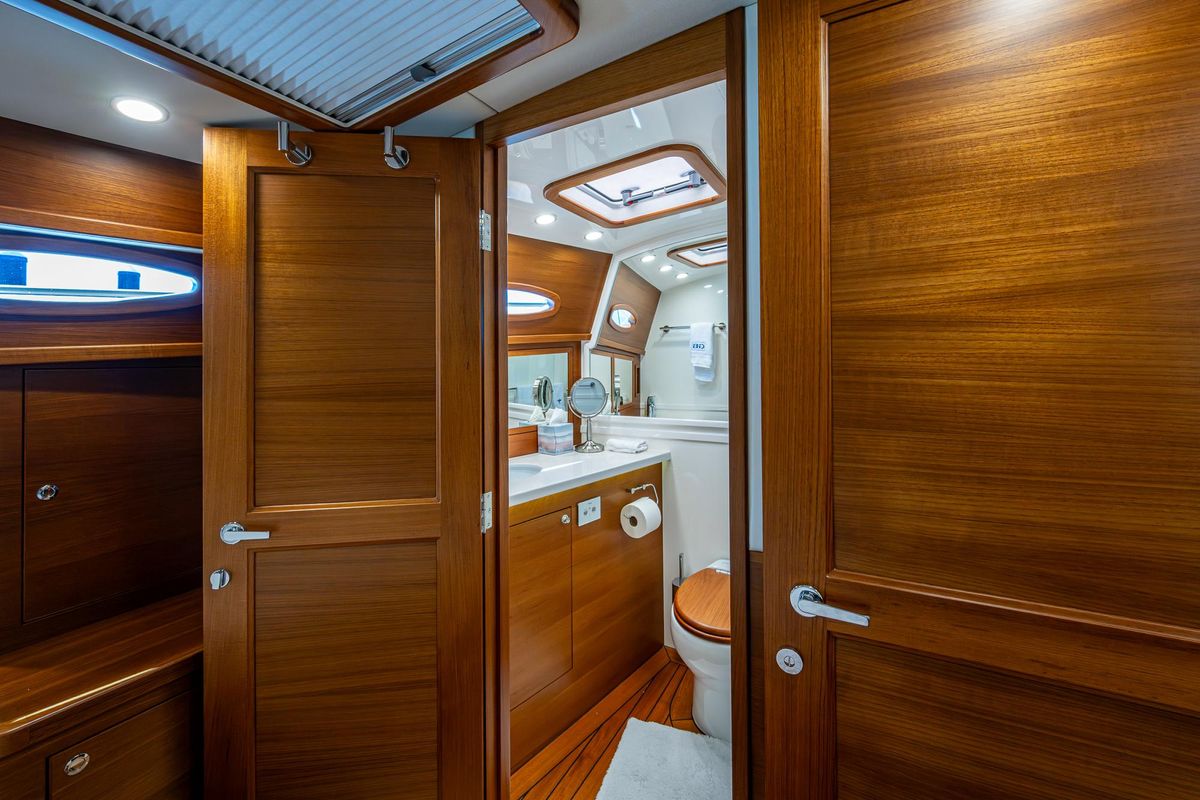 2023 Grand Banks 60 
