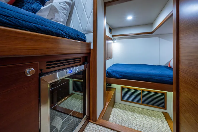 Painkiller Yacht Photos Pics 