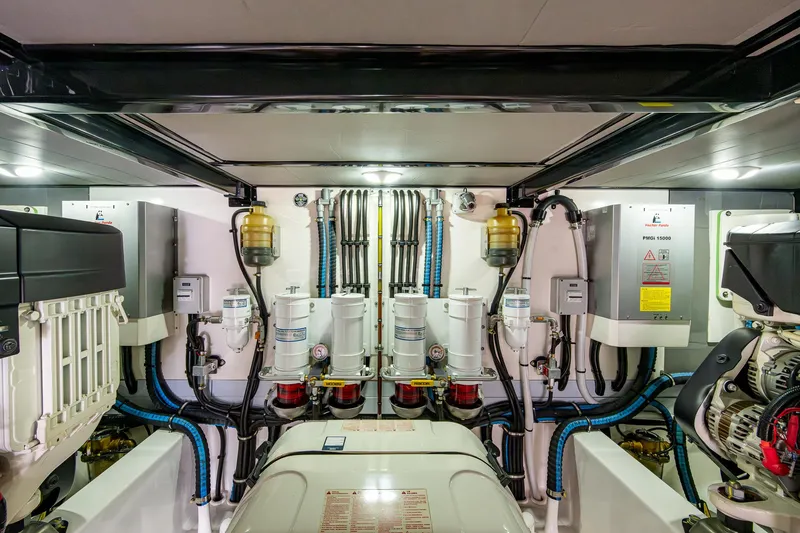 Painkiller Yacht Photos Pics 