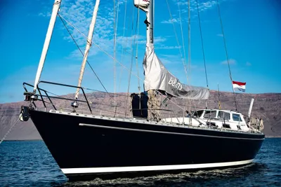 2011 Breehorn 44