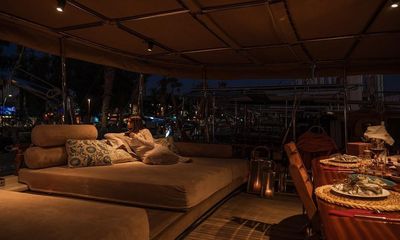 Yacht