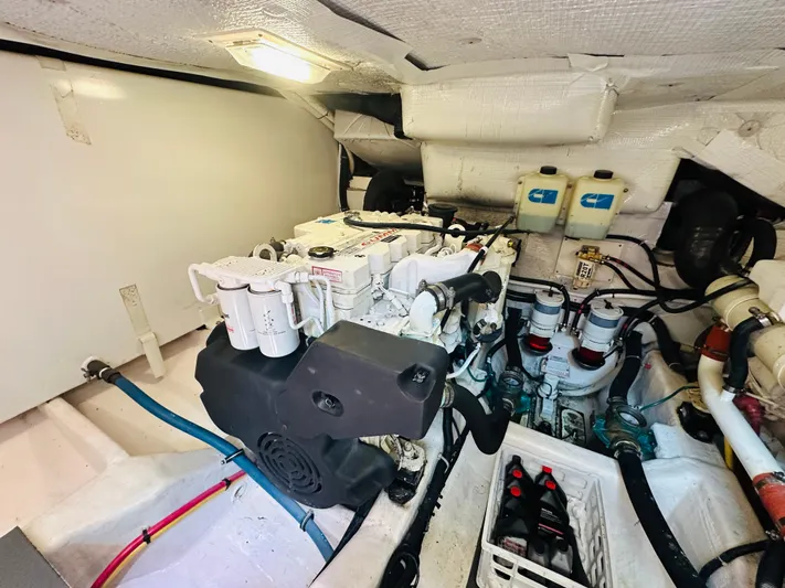 Slipped Away Yacht Photos Pics 