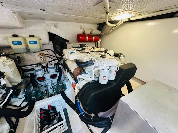 Slipped Away Yacht Photos Pics 