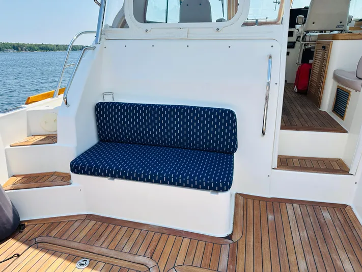 Slipped Away Yacht Photos Pics 