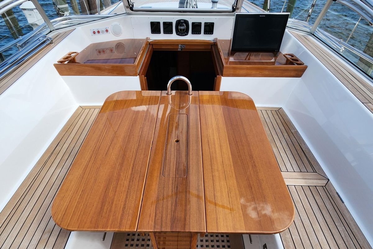 2023 Hallberg-Rassy 57 