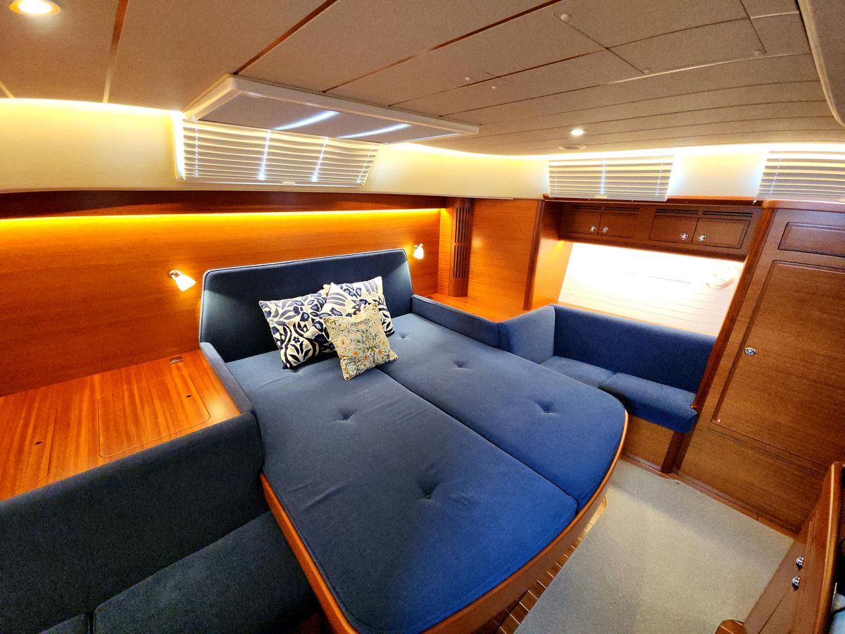 2023 Hallberg-Rassy 57 