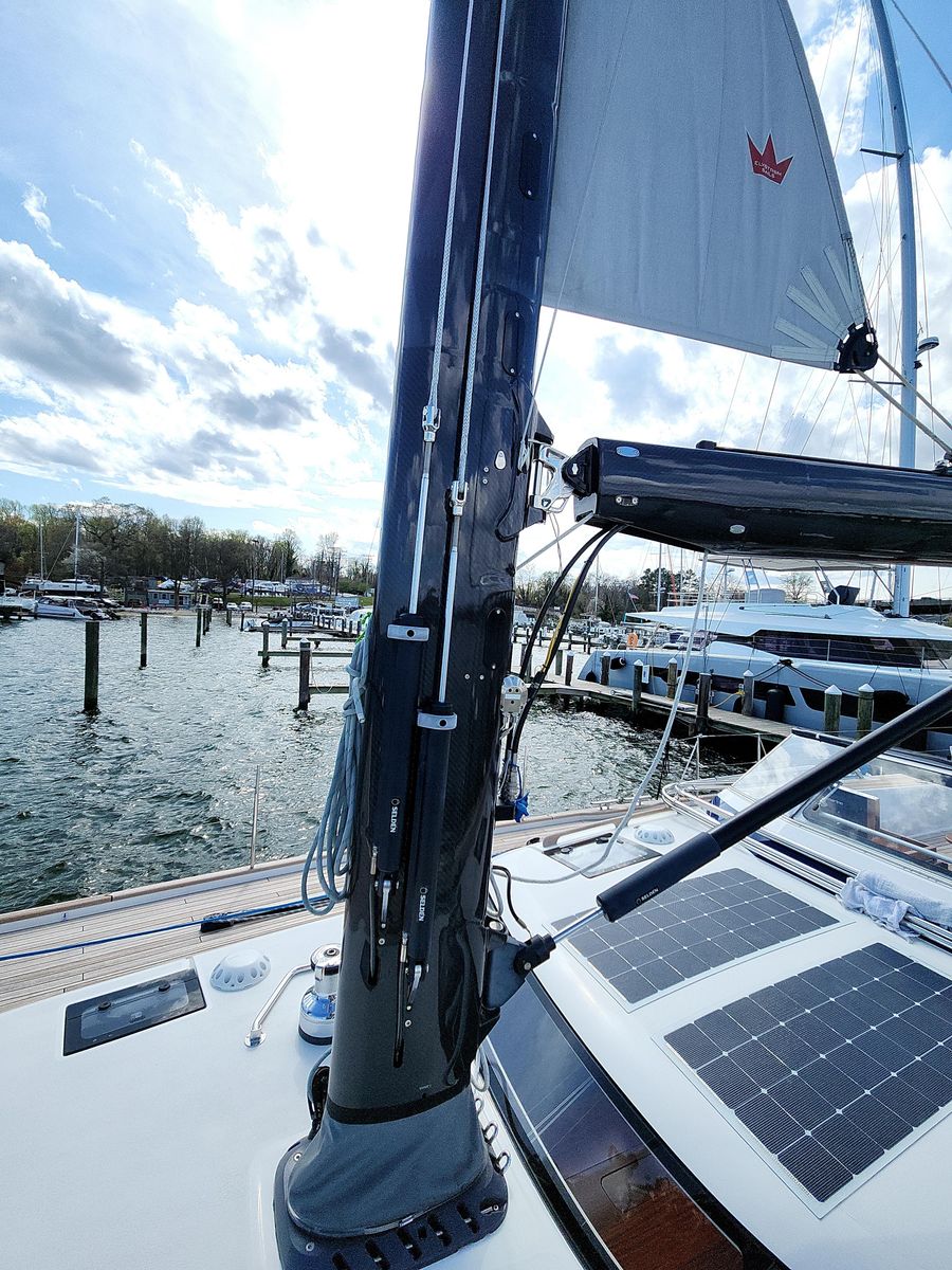 2023 Hallberg-Rassy 57 